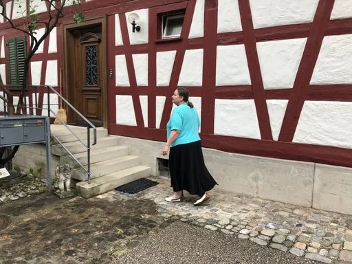 Storyteller vor Riegelhaus